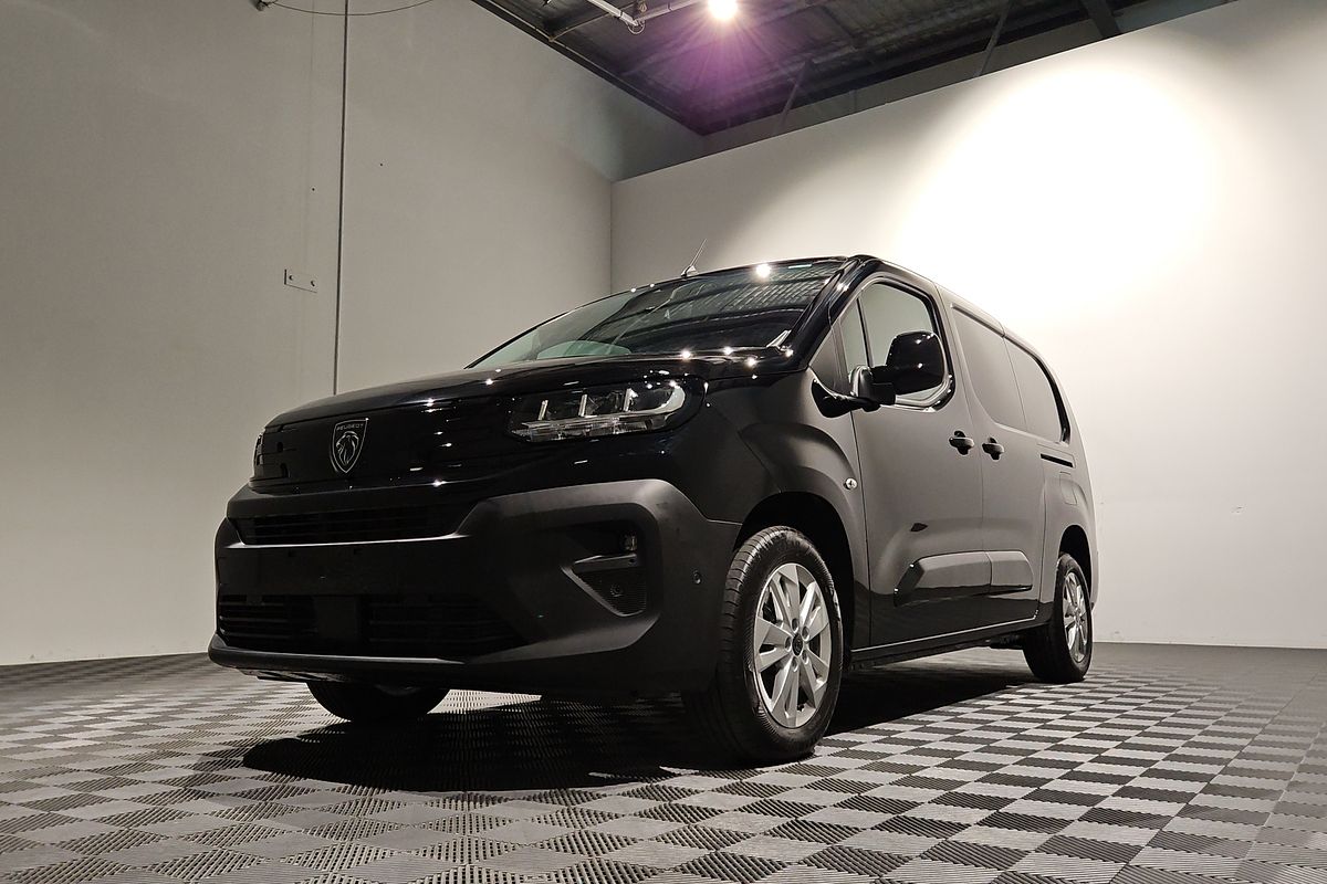 2024 Peugeot Partner Premium K9 LWB