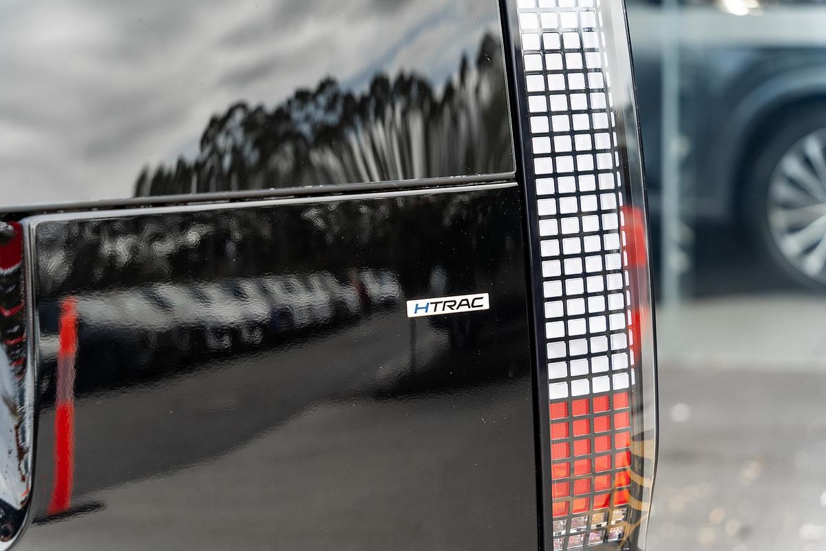 2025 Hyundai STARIA Highlander US4.V3