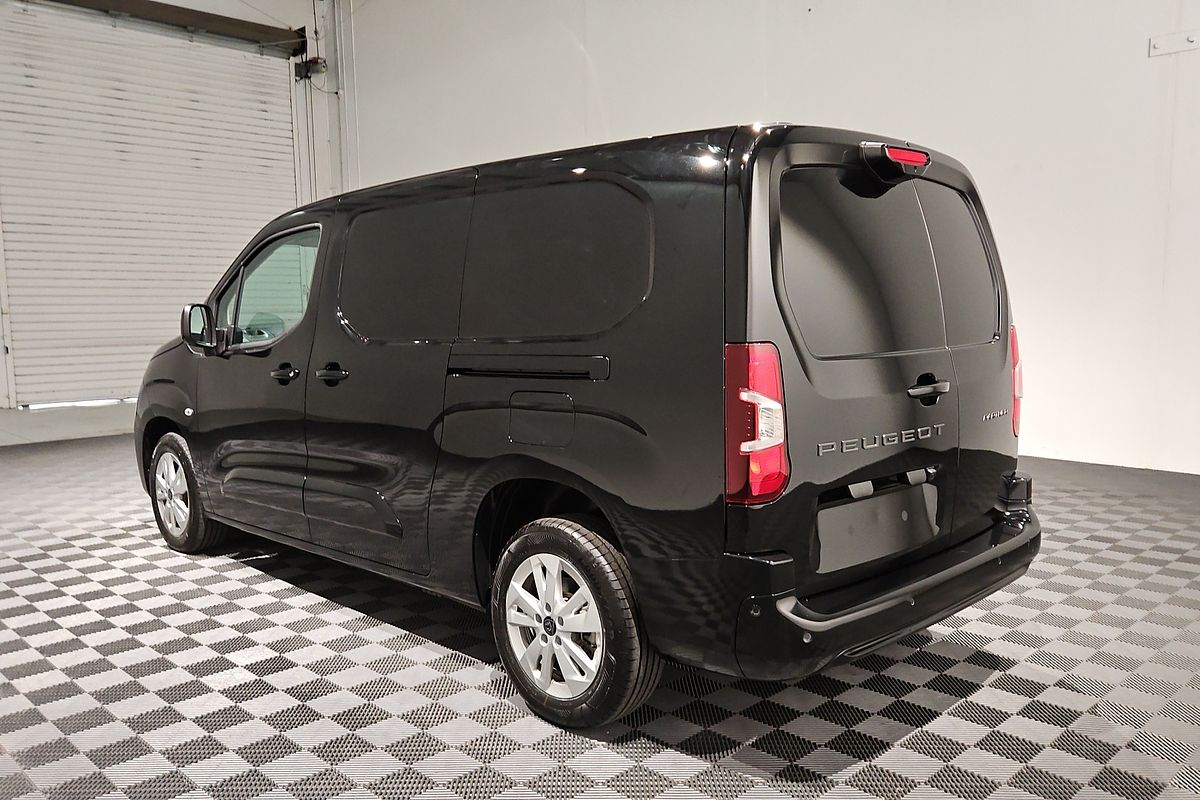 2024 Peugeot Partner Premium K9 LWB