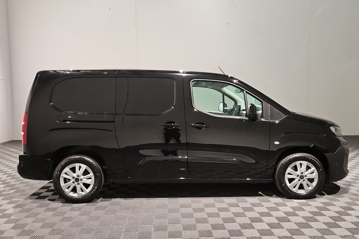 2024 Peugeot Partner Premium K9 LWB