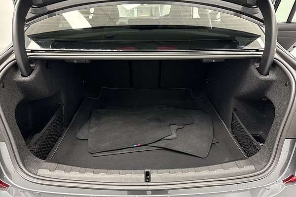 2022 BMW 3 Series M340i xDrive Pure G20