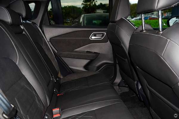 2025 Nissan QASHQAI N-DESIGN e-POWER J12