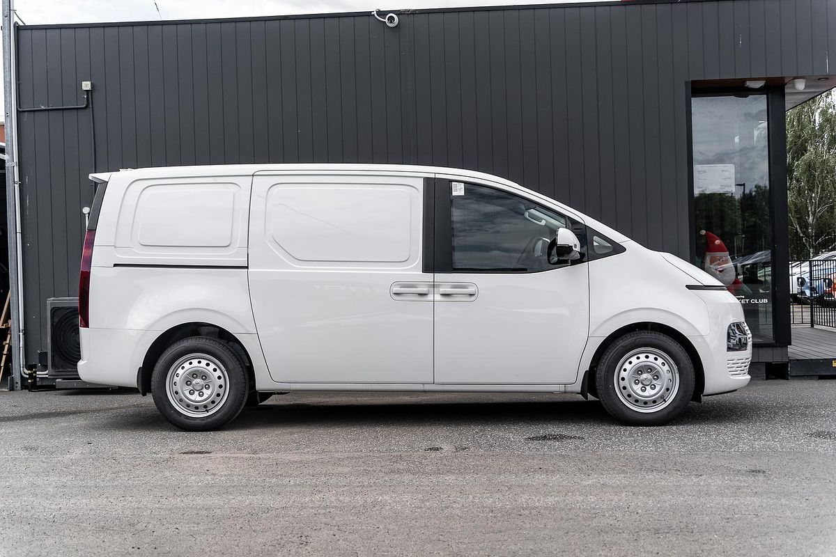 2025 Hyundai STARIA LOAD US4.V3