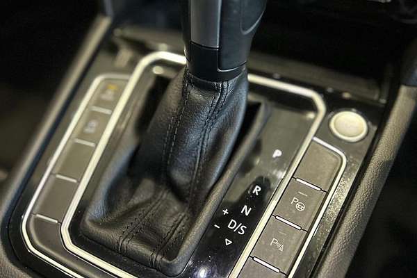 2022 Volkswagen Passat 140TSI Business B8