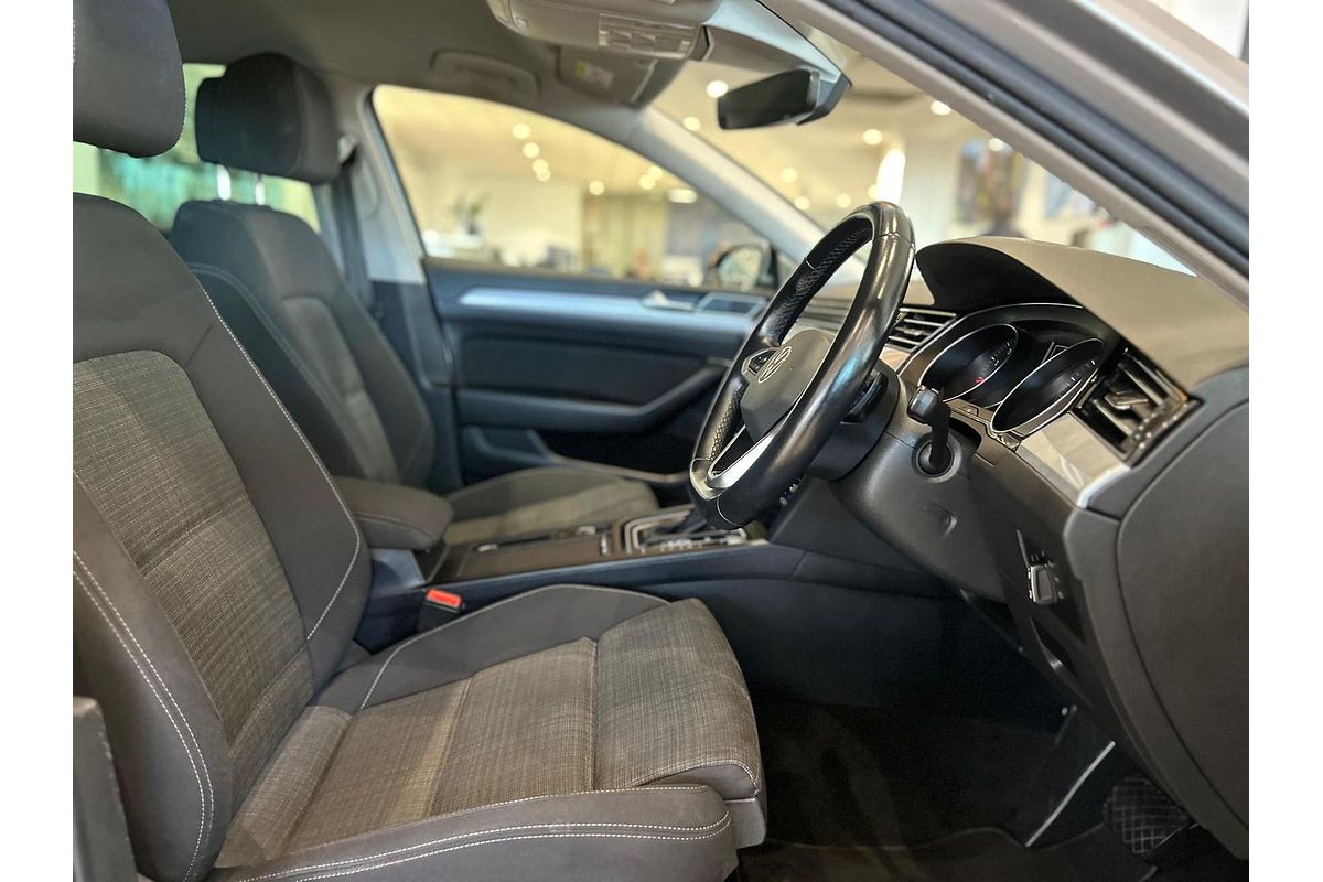 2022 Volkswagen Passat 140TSI Business B8