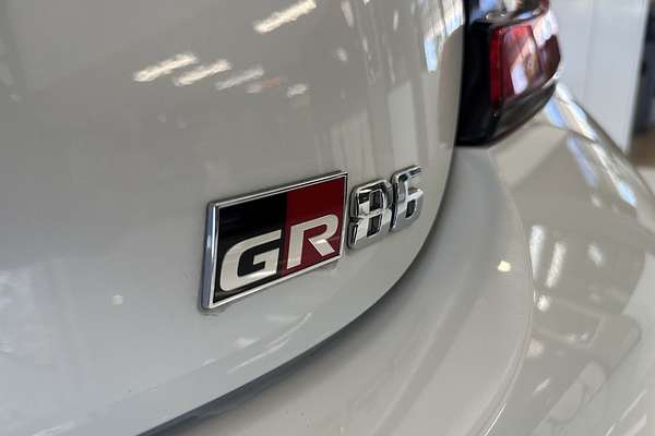 2022 Toyota GR86 GT ZN8