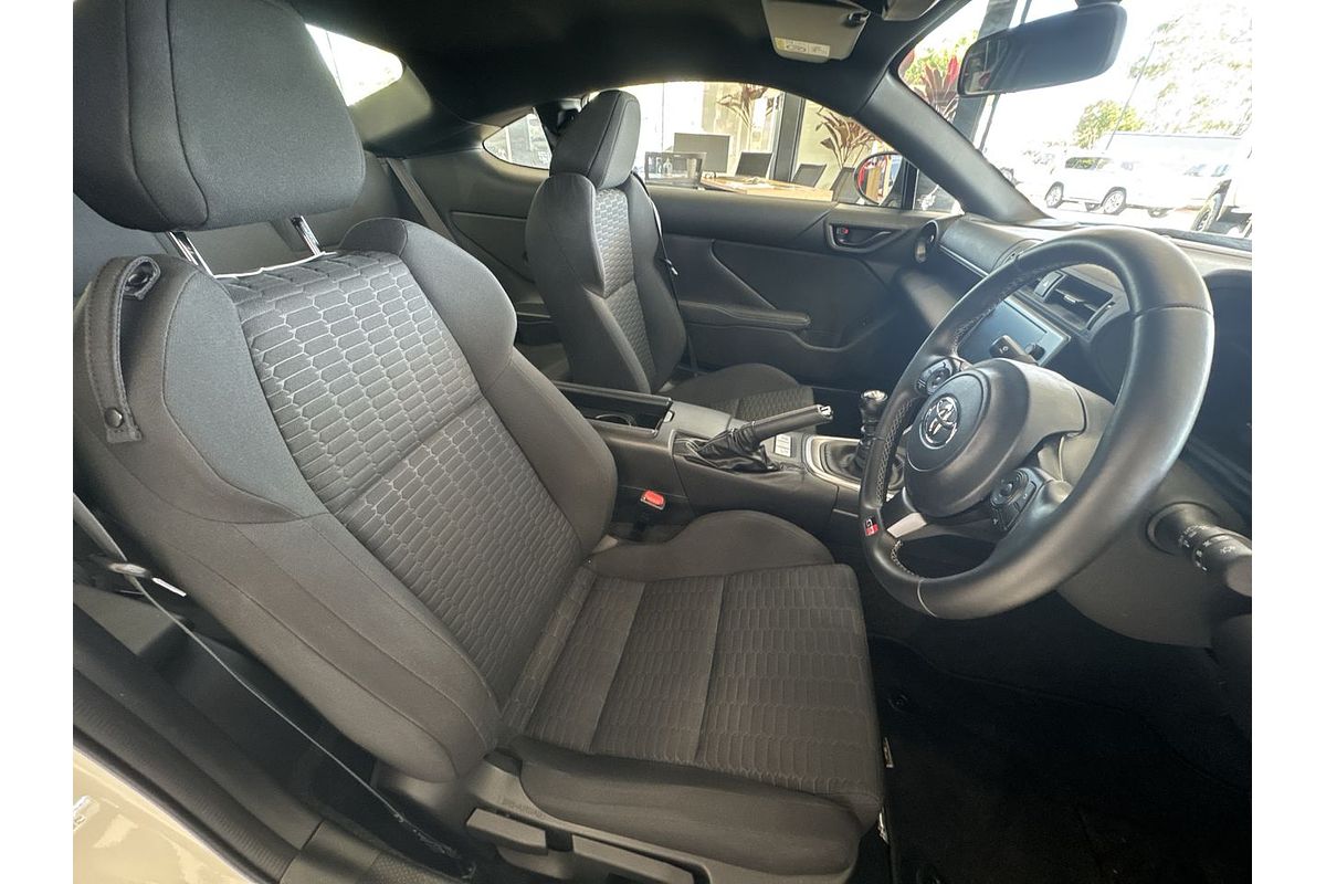 2022 Toyota GR86 GT ZN8