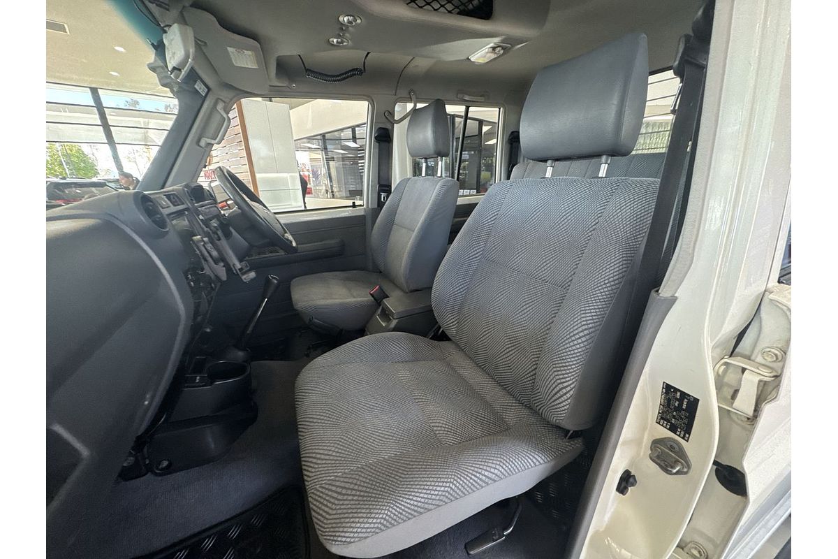 2014 Toyota Landcruiser GXL VDJ79R 4X4
