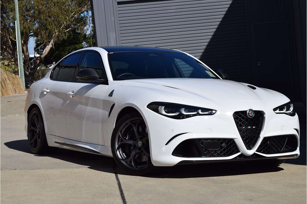 2024 Alfa Romeo Giulia Quadrifoglio Super Sport Series 5