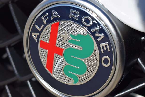2024 Alfa Romeo Giulia Quadrifoglio Super Sport Series 5