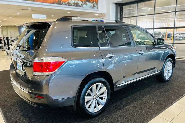 2013 Toyota Kluger Grande GSU45R