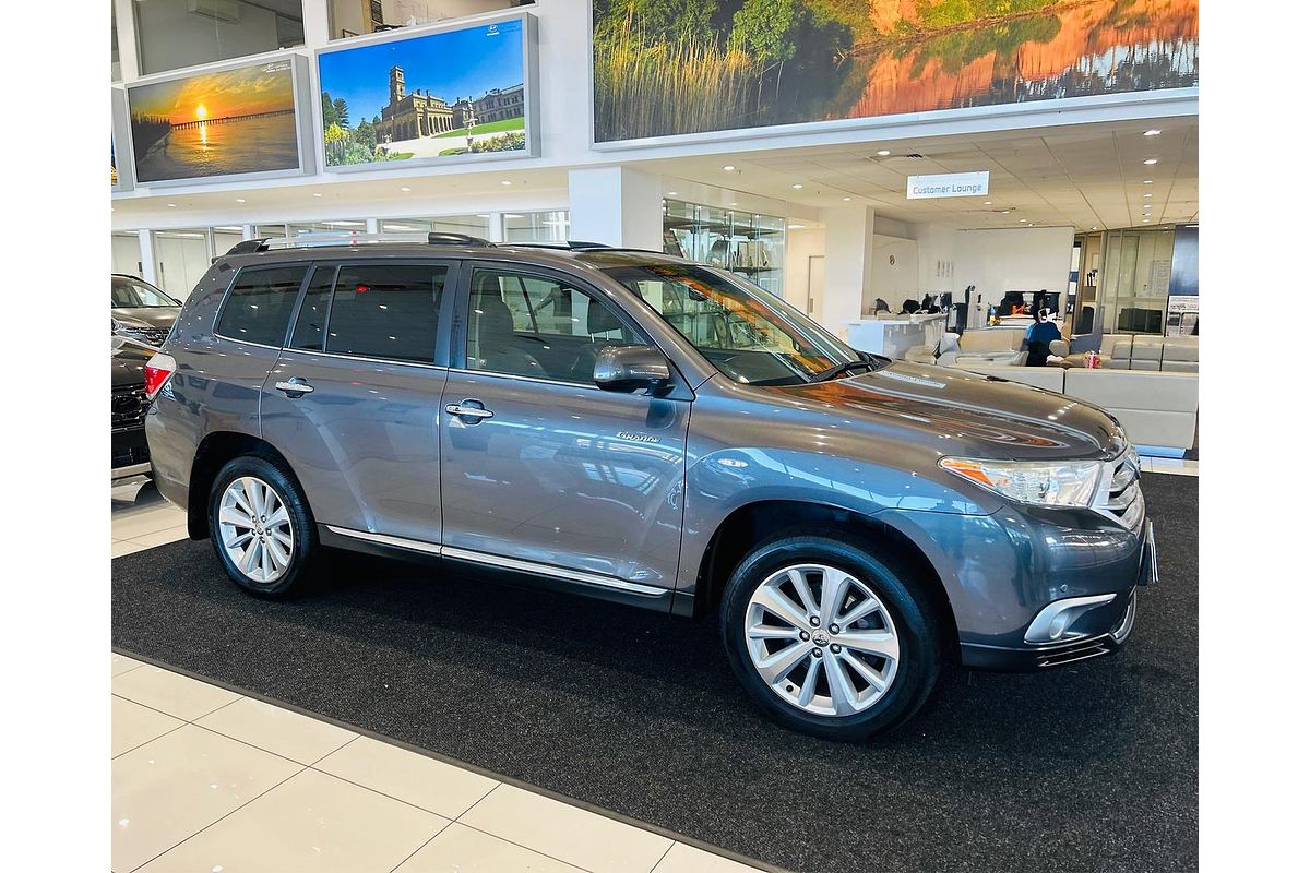 2013 Toyota Kluger Grande GSU45R