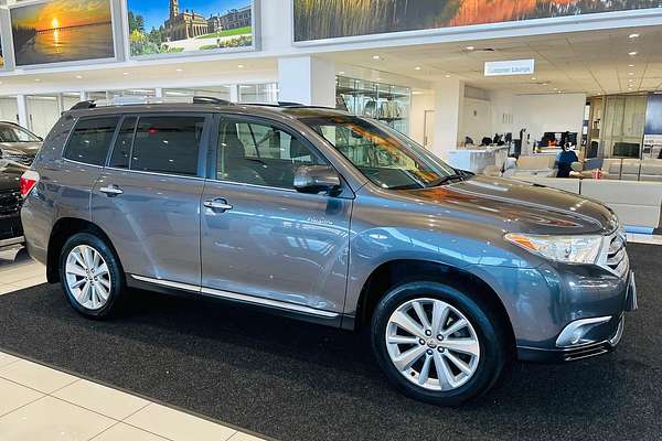 2013 Toyota Kluger Grande GSU45R