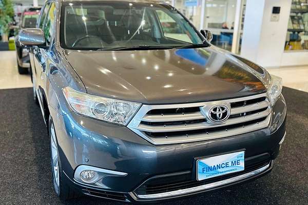 2013 Toyota Kluger Grande GSU45R