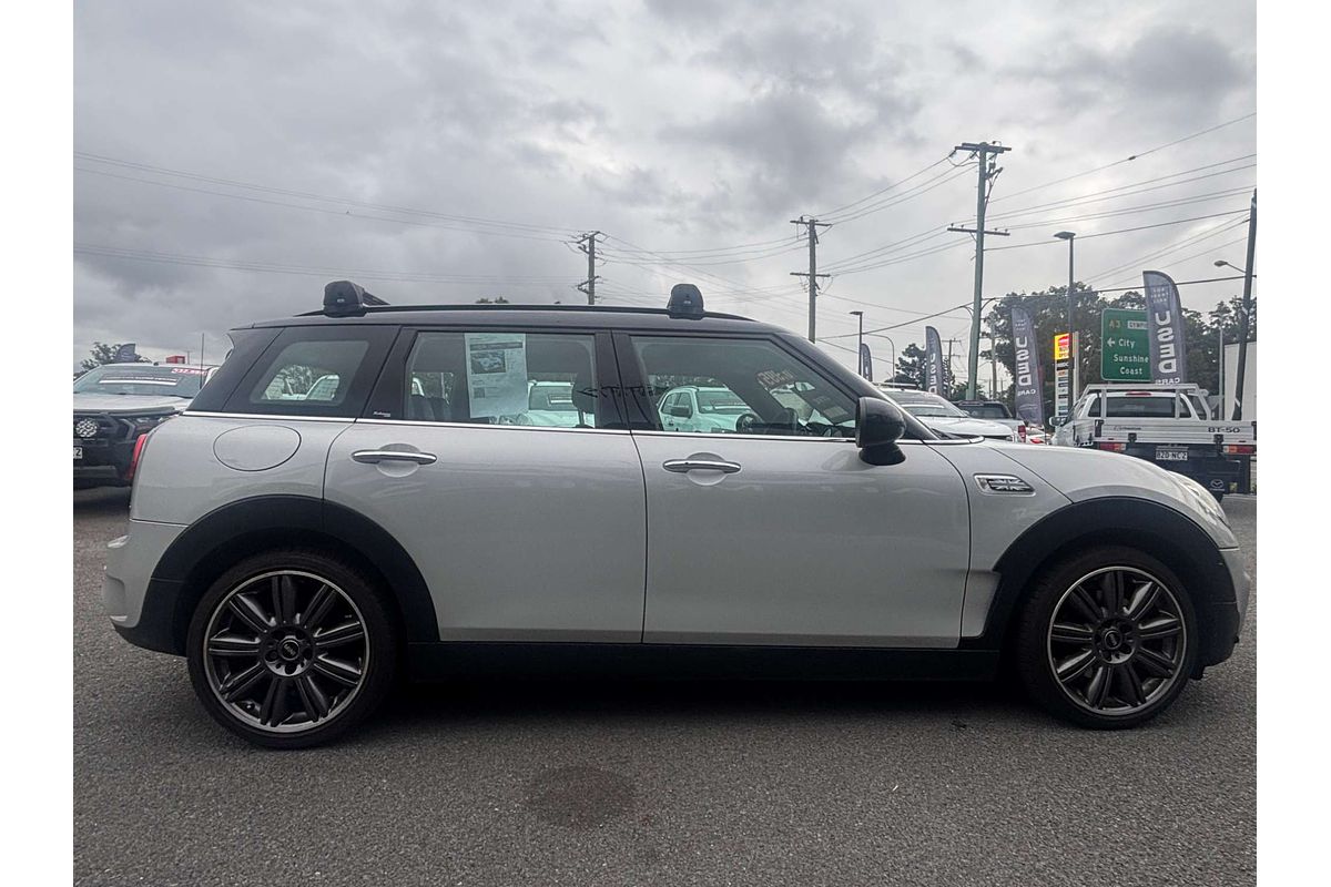 2017 MINI Clubman Cooper S F54