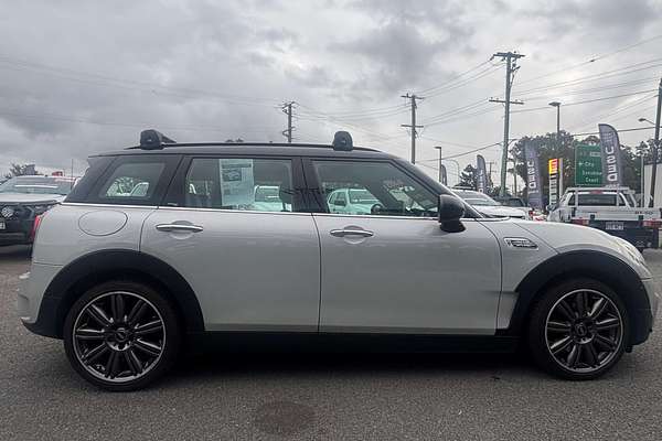 2017 MINI Clubman Cooper S F54
