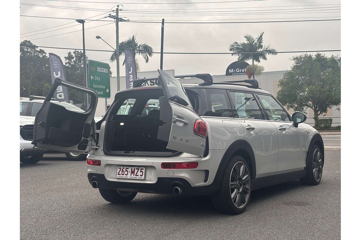 2017 MINI Clubman Cooper S F54