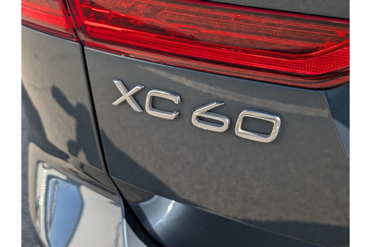 2018 Volvo XC60 D4 Momentum