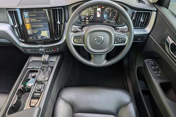 2018 Volvo XC60 D4 Momentum