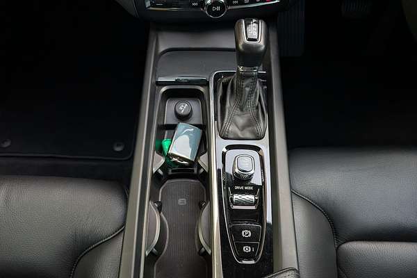 2018 Volvo XC60 D4 Momentum
