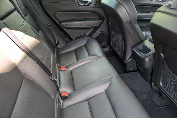 2018 Volvo XC60 D4 Momentum