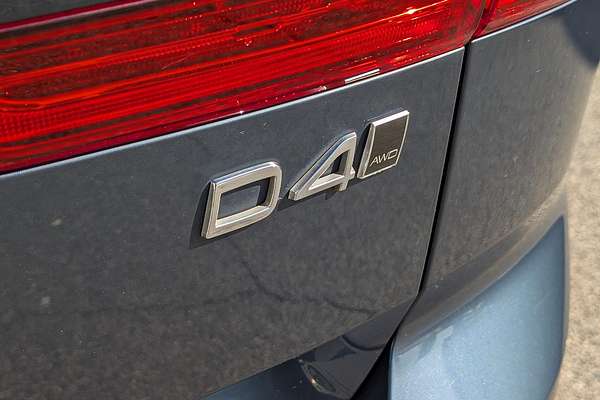2018 Volvo XC60 D4 Momentum