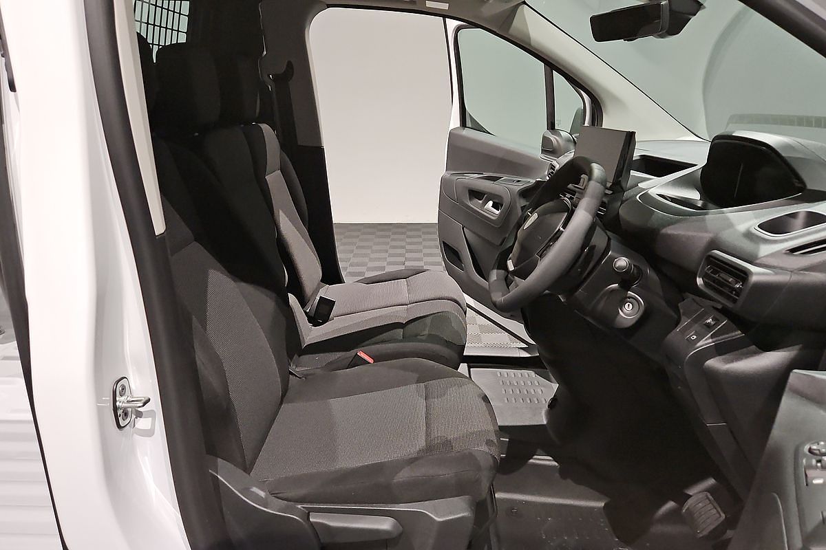 2024 Peugeot Partner Pro K9 SWB