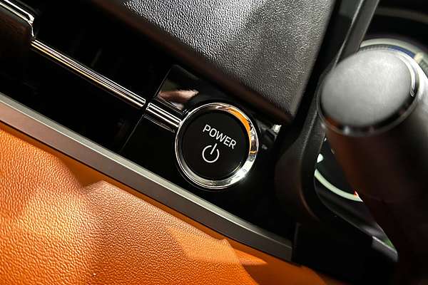 2024 Mitsubishi Outlander PHEV Exceed Tourer ZM