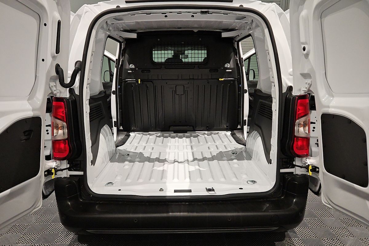 2024 Peugeot Partner Pro K9 SWB