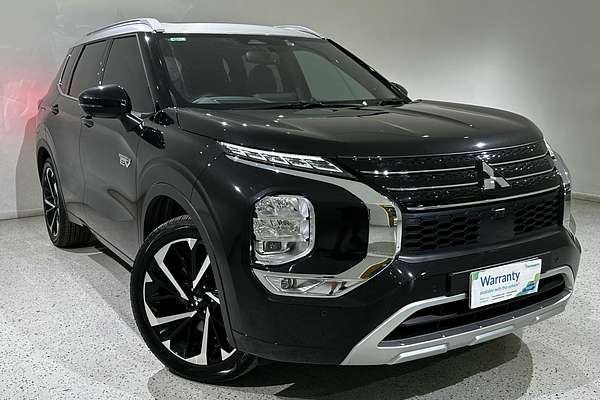 2024 Mitsubishi Outlander PHEV Exceed Tourer ZM