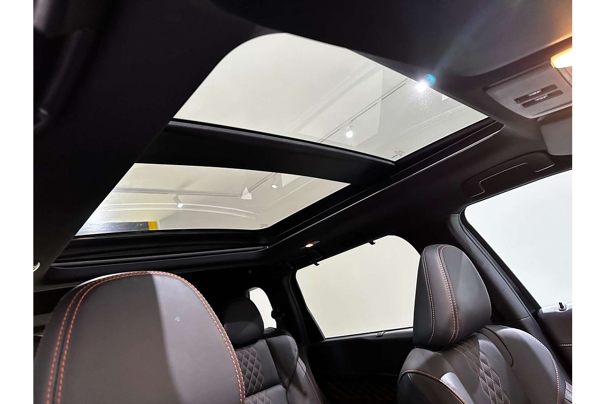 2024 Mitsubishi Outlander PHEV Exceed Tourer ZM