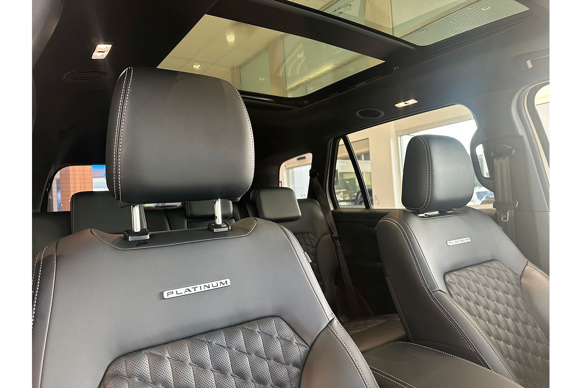2025 Ford Everest Platinum 3.0L