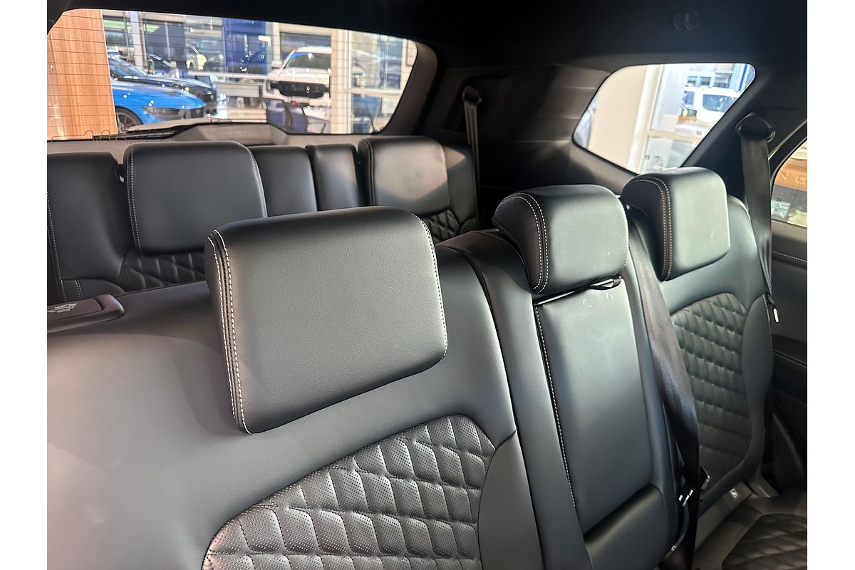 2025 Ford Everest Platinum 3.0L