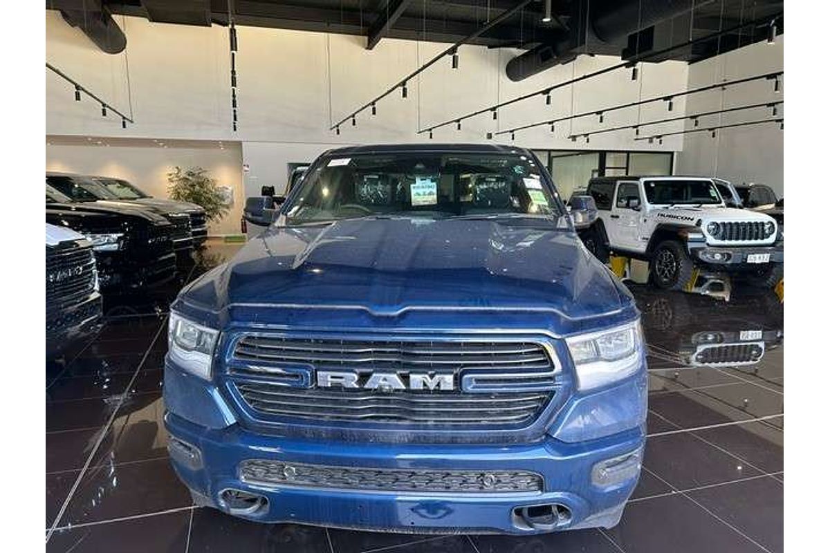2024 RAM 1500 Laramie Sport RamBox DT 4X4 SWB
