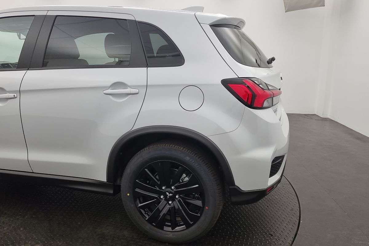 2025 Mitsubishi ASX MR XD
