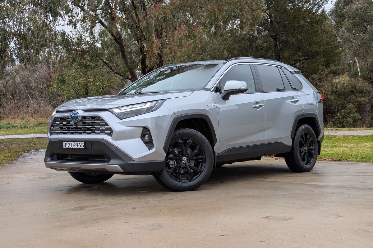2023 Toyota RAV4 Cruiser AXAH52R