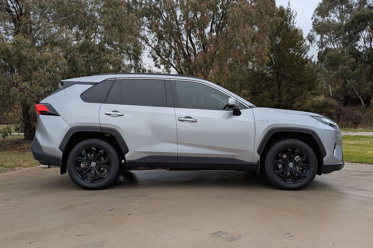 2023 Toyota RAV4 Cruiser AXAH52R