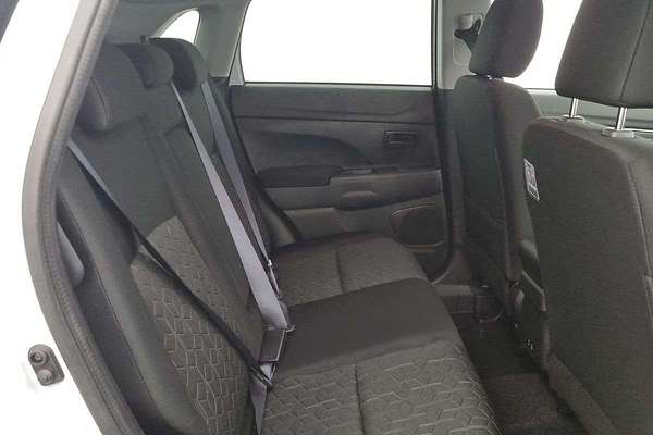2025 Mitsubishi ASX MR XD
