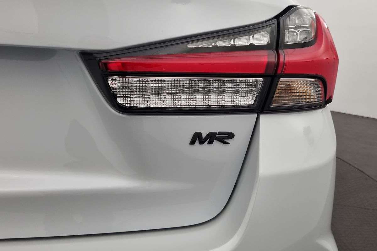 2025 Mitsubishi ASX MR XD