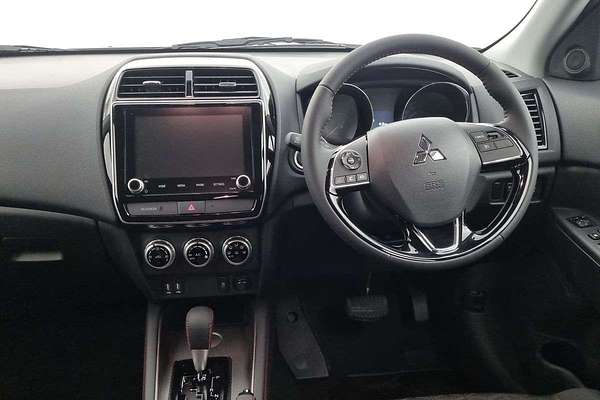 2025 Mitsubishi ASX MR XD