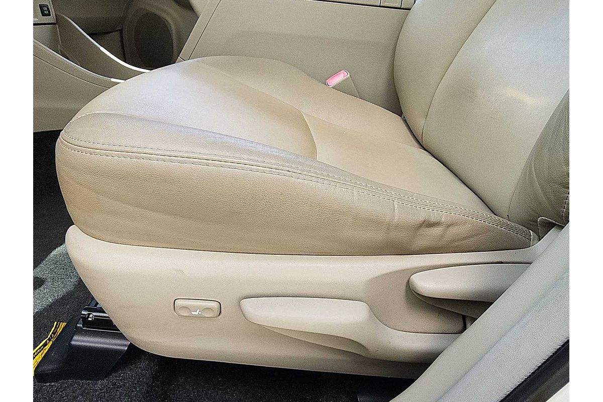 2012 Toyota Prius V Five