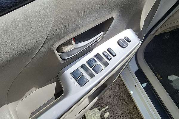 2012 Toyota Prius V Five