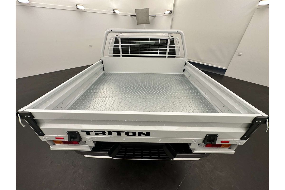 2025 Mitsubishi Triton GLS MV 4X4