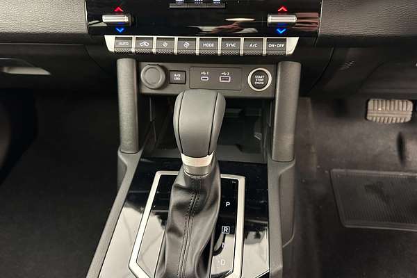 2025 Mitsubishi Triton GLS MV 4X4