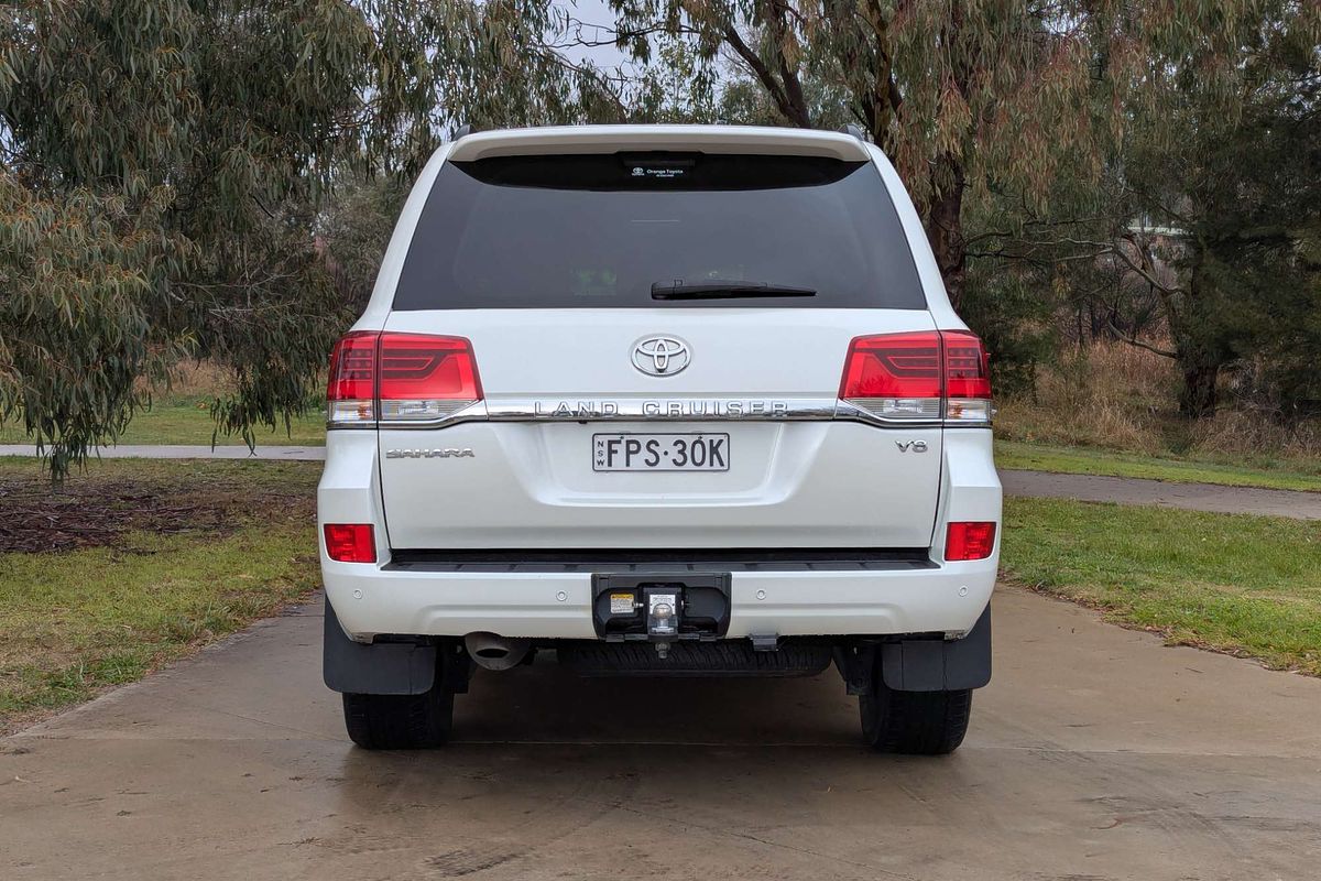 2020 Toyota Landcruiser Sahara VDJ200R