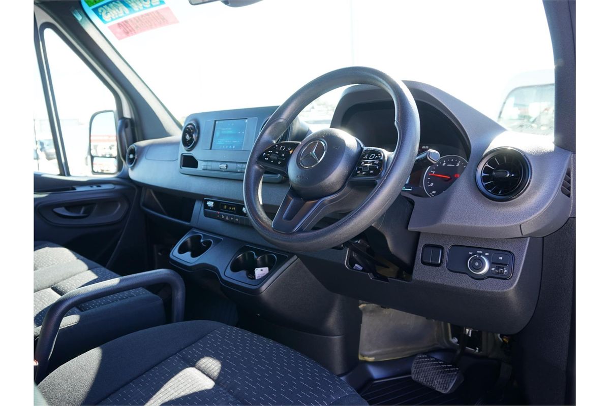 2022 Mercedes-Benz Sprinter 316CDI VS30