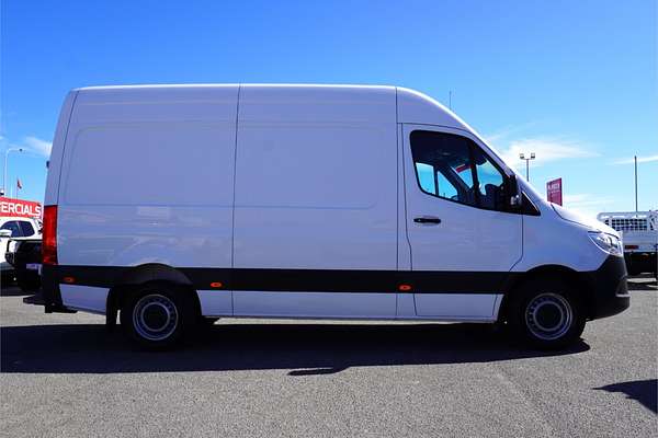 2022 Mercedes-Benz Sprinter 316CDI VS30