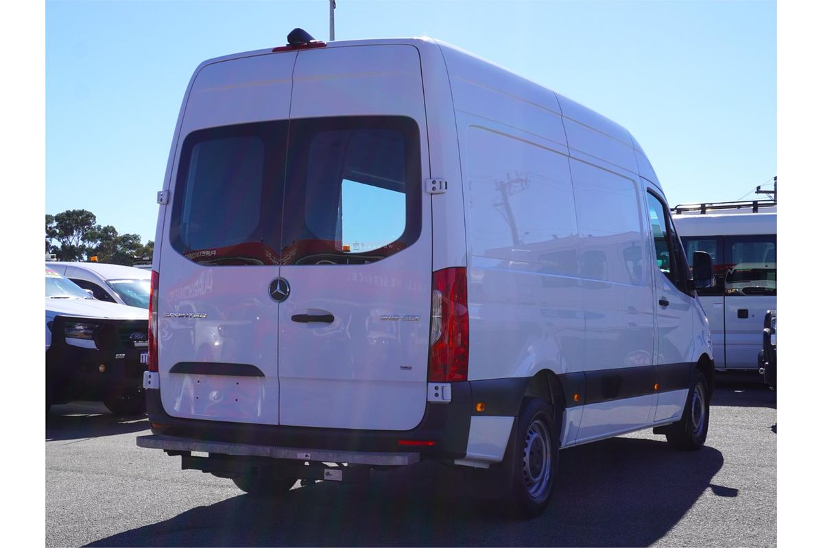 2022 Mercedes-Benz Sprinter 316CDI VS30