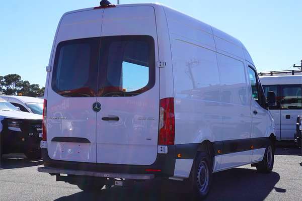 2022 Mercedes-Benz Sprinter 316CDI VS30