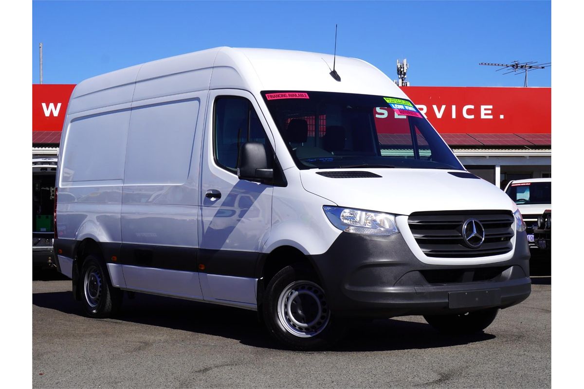 2022 Mercedes-Benz Sprinter 316CDI VS30